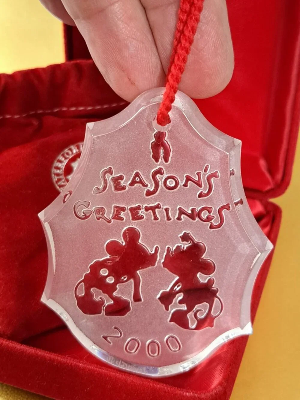 2000 Waterford Disney Mickey Mouse Minnie Mouse Crystal Ornament